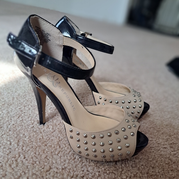 Rock & Republic Black and Cream Studded Heels - Picture 1 of 9